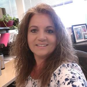 Meet your Posher, Becky